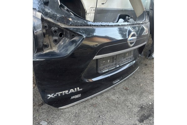 NISSAN X TRAIL T32 LIFT TAILGATE REAR Part manufacturer Nissan OE