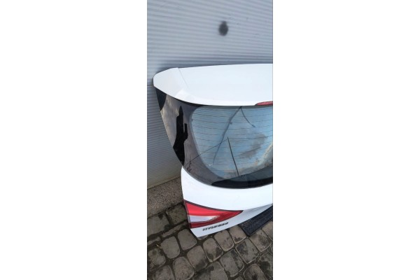 KLAPA TY SZYBA HYUNDAI I30 II 2 HB 5D KOLOR PYW KOMPLETNA ORG WARSZAWA Installation side rear
