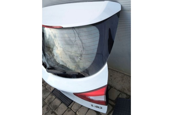Ventana trasera Hyundai i30 II Hatchback 2 y 5 puertas color PYW compl