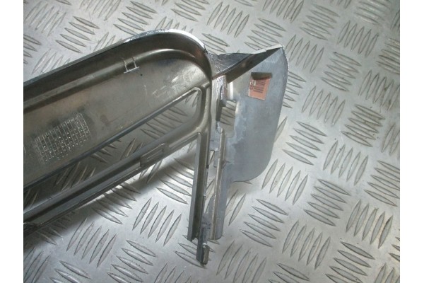 GRILL FRAME WITH MOCHA MOKKA X 95420355 CITROEN PEUGEOT Car type passenger cars