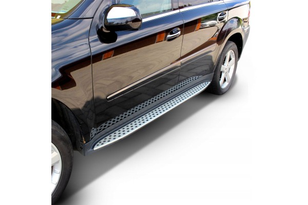 Thresholds Mercedes GL X164 450 2007 13 side steps Part manufacturer J J Automotive