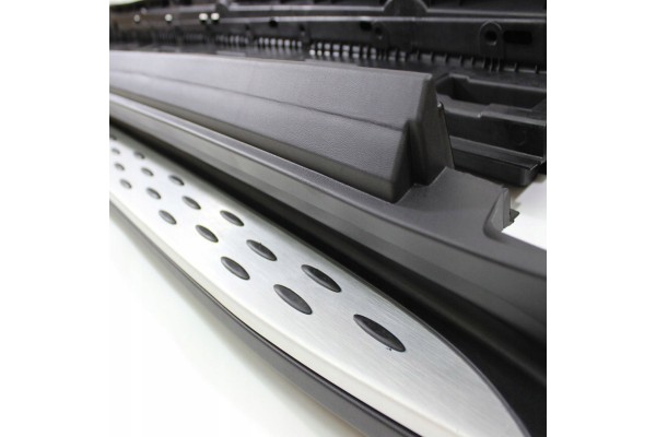 Side steps thresholds Mercedes Benz GL X166 2013 19 Car type 4x4 SUV passenger cars