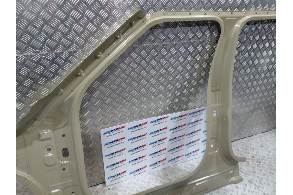 Panel lateral derecho / Panel trasero derecho MINI Aceman J05 (Incluye