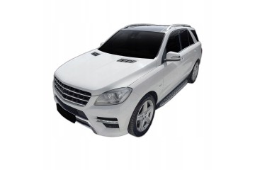 SIDE STEPS THRESHOLDS Mercedes GLE 2012 2019 Packaging status original