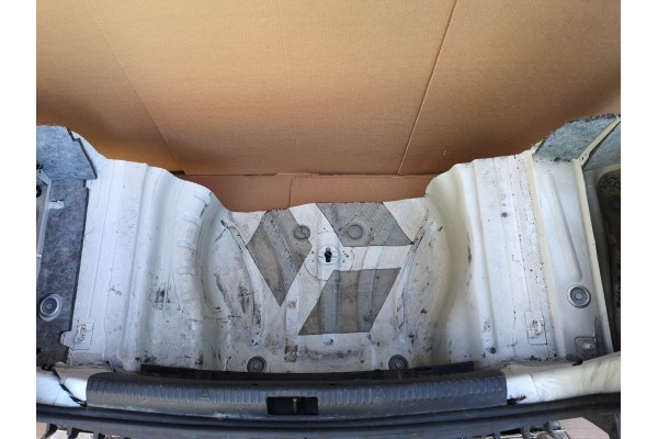 SKODA OCTAVIA III LIFT 16-20 PARED TRASERA COMPLETA LATERAL DERECHO HA