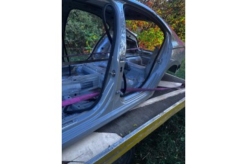 BELT REAR QUARTER TRUNK TUB SKODA OCTAVIA SEDAN 728 429 974