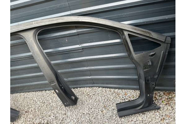 VOLKSWAGEN TOURAN II 2 5TA 15R FENDER THRESHOLD POST PLATING RIGHT SIDE Car type 4x4 SUV passenger cars
