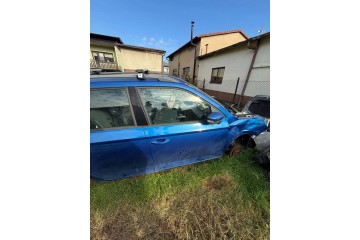 DOOR RIGHT FRONT SKODA FABIA III COMPLETE PLUS MIRROR 2017 R LF5W Catalog number of the part DRZWI PRAWE PRZOD SKODA FABIA III K