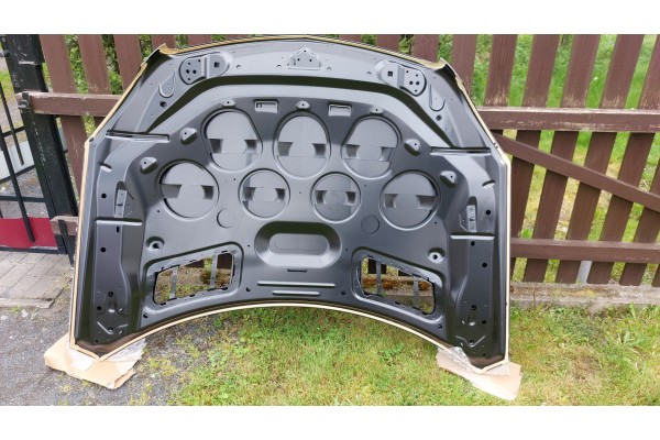 Mercedes ML 11 16 W166 maska nowa Catalog number of the part 1234567