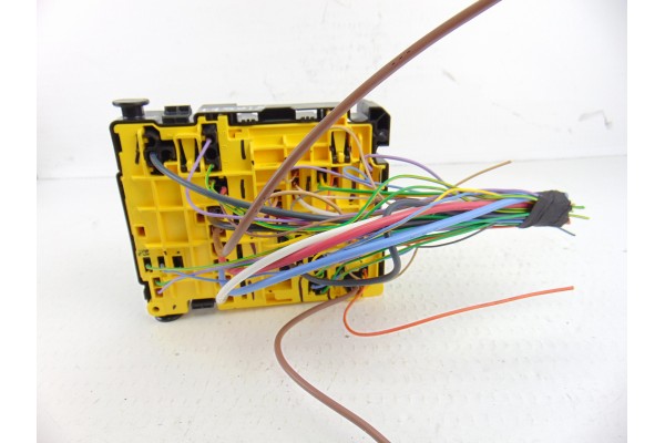 9804846880 CAJA RELES / FUSIBLES PEUGEOT 3008 Allure 9804846880 198015 PEUGEOT - 2