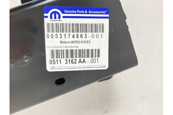 Barra de refuerzo del parachoques delantero para Chrysler Town Country