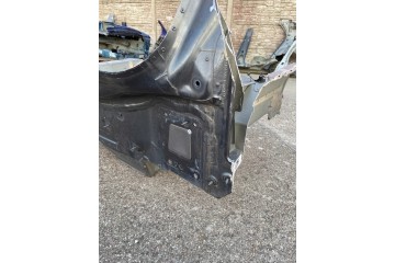 Audi A8 D5 4N pas tylny bagaznika wanna podoga wzmocnienie Version European