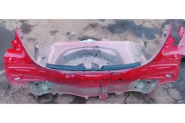 rear belt bath toyota yaris III 5 doors Packaging status no packaging