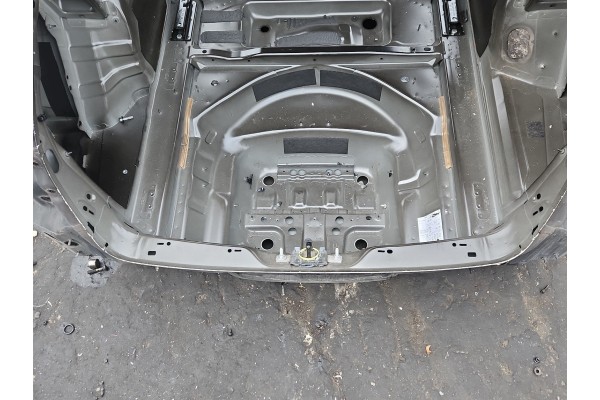 BELT REAR FLOOR TRUNK TUB AUDI A4 B9 STATION WAGON AVANT LY9T Part manufacturer Audi OE