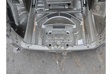 BELT REAR FLOOR TRUNK TUB AUDI A4 B9 STATION WAGON AVANT LY9T Part manufacturer Audi OE