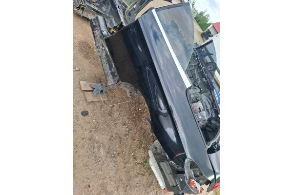 MERCEDES W205 CONVERTIBLE BLOTNIK LEFT MADE RIGHT PERFECT BELT REAR BATH 040
