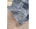 Aleta izquierda reparada y aleta derecha perfecta para Mercedes W205 C