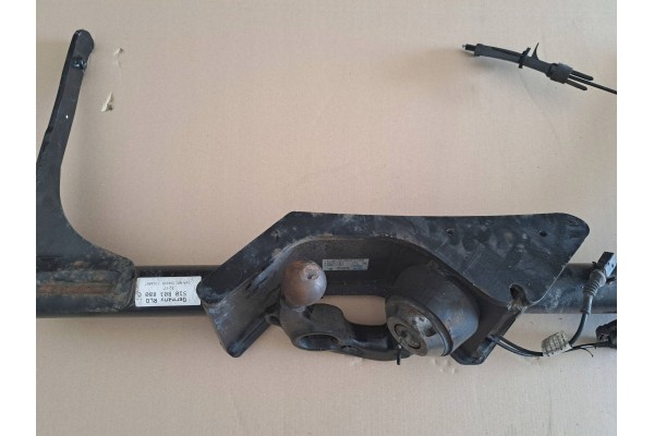 Towing Hook VW Volkswagen Golf Sportsvan 510 510803880C Part manufacturer Volkswagen OE