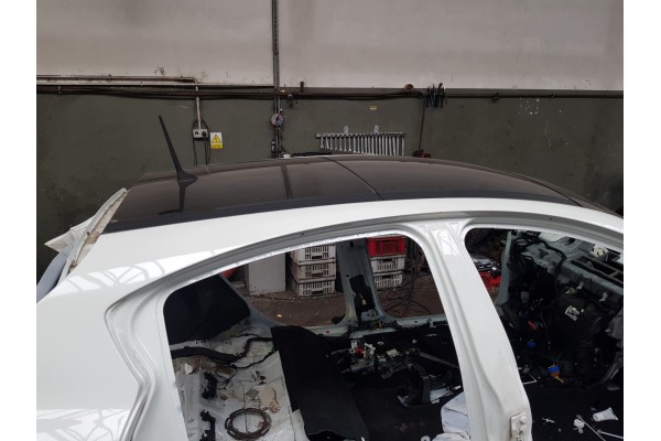 ROOF ALFA ROMEO GIULIETTA PABORAMA 6112147B Quality of parts according to GVO O original with manufacturer s logo OE