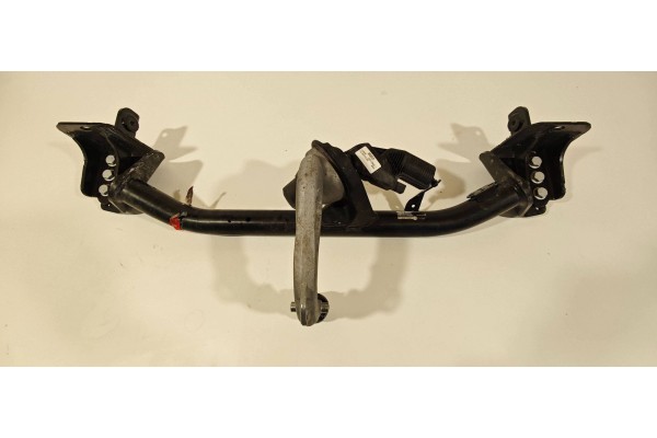 MERCEDES CLA W118 TOWBAR