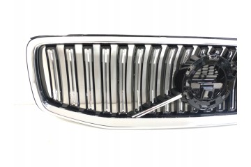 GRILL dummy radiator fits S60 V60 III 2019 black chrome for camera Packaging status original