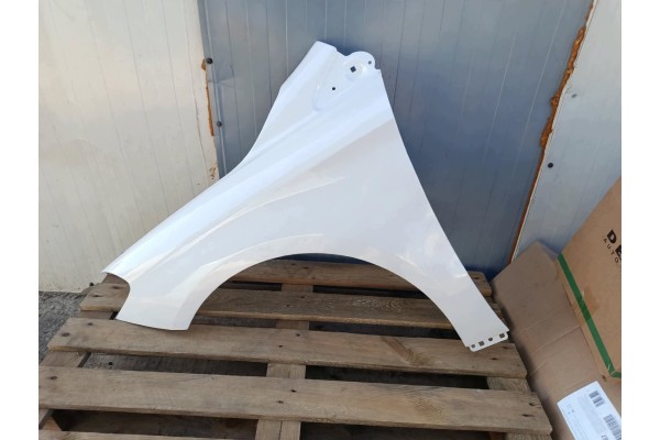 FENDER STEEL LEFT MERCEDES CLASS B W246 09 11 10 14R BEFORELIFT LACQUER 650
