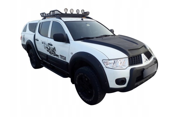 MITSUBISHI L 200 2015 FRONT HOOD INSERT