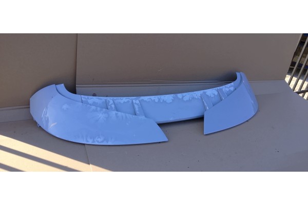 TAILGATE REAR SHUTTLECOCK SPOILER BAIC BEIJING 5 V X55 23 A00112458 A731I01257 Car type passenger cars