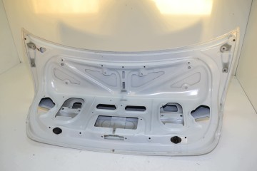 BMW E90 LCI 300 Tapa de Maletero