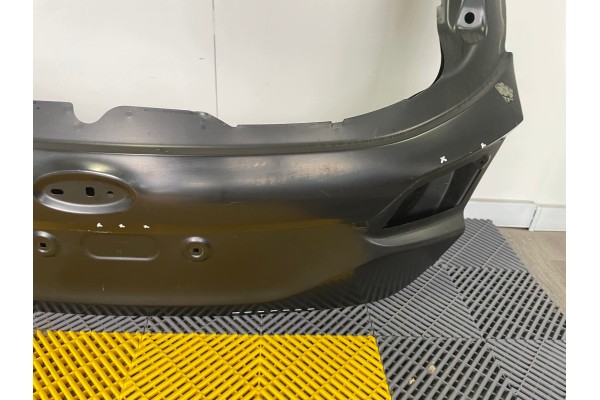 Portón Trasero - Ford Fiesta MK8 - Pieza Original OEM, Sin Pintar