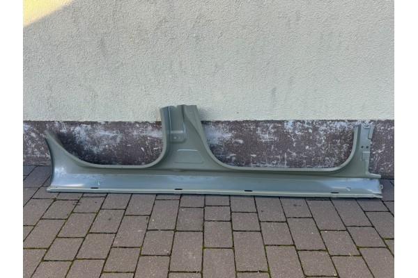 SKODA OCTAVIA III 3 12 19 5E0 POST THRESHOLD LEFT THRESHOLD PLATING NEW Catalog number of the part SKODA OCTAVIA III 3 12 19 5E0