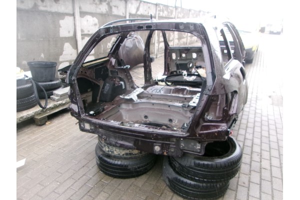 PAS TYLNY WANNA WYCINKA MERCEDES C KLASA W204 KOMBI ORGINAL