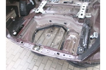 PAS TYLNY WANNA WYCINKA MERCEDES C KLASA W204 KOMBI ORGINAL Car type passenger cars