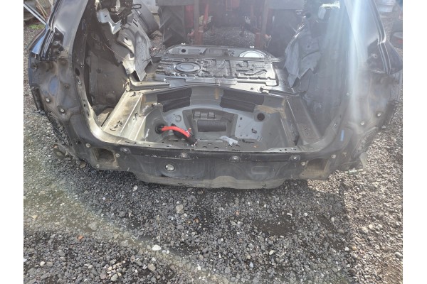AUDI A6 C7 LIFT AVANT ALLROAD BELT REAR TUB PAKA KENNEL QUARTER SET Catalog number of the part A6 C7 KOMBI PAS TY