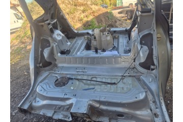 Panel trasero lateral AUDI Q5 8R 12' sección trasera viga trasera