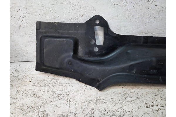 BMW 4 G22 BELT REAR RIGHT TUB COVER REINFORCEMENT 7472303 Car type passenger cars