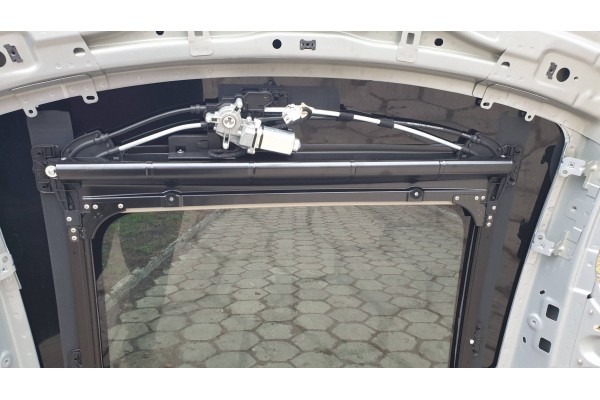Montaje de techo panorámico para Volvo V40 II Cross Country (2016)