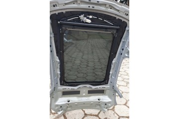 Montaje de techo panorámico para Volvo V40 II Cross Country (2016)