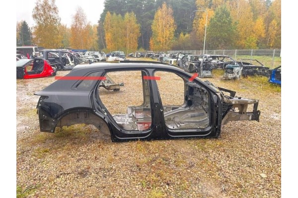 Roof Audi Q8 e tron 2024 Customs tariff code 87082990