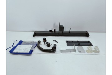Toyota C-HR I 2016-2023 Bola de Remolque Desmontable (OEM Brink) PW960
