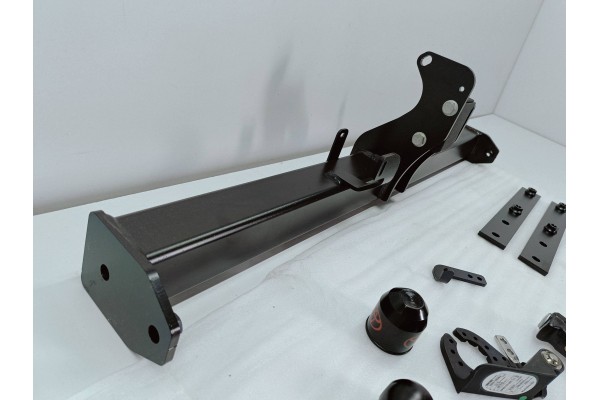 Toyota C-HR I 2016-2023 Bola de Remolque Desmontable (OEM Brink) PW960