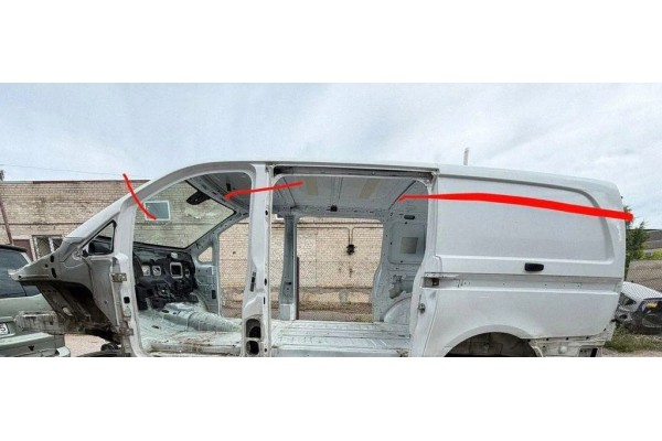 Roof MERCEDES BENZ VITO Van W447 A6396572909 1 6L diesel 84kW 2015 Catalog number of the part A6396572909