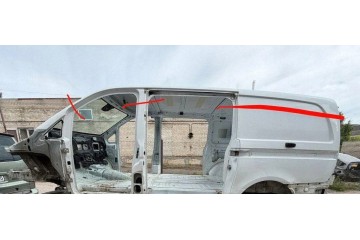 Roof MERCEDES BENZ VITO Van W447 A6396572909 1 6L diesel 84kW 2015 Catalog number of the part A6396572909