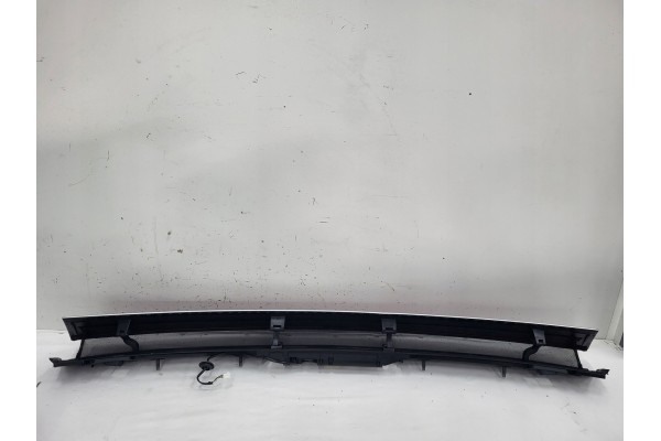 VESTIBULE CONVERTIBLE MERCEDES W205 C205 A2057700900 Part manufacturer Mercedes Benz OE