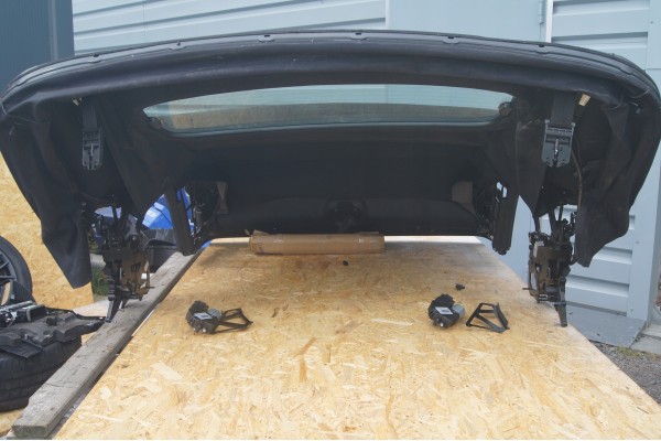 Ford Mustang VI convertible roof mechanism Car type passenger cars