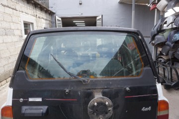 SUZUKI VITARA AND HARD TOP HARD ROOF WITH GLASS Part manufacturer Suzuki OE