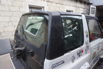 SUZUKI VITARA I HARD TOP - TECHO DURO CON VENTANAS