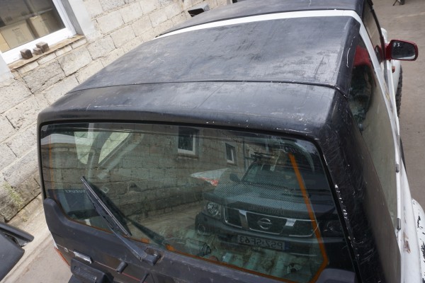 SUZUKI VITARA I HARD TOP - TECHO DURO CON VENTANAS