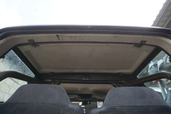 SUZUKI VITARA I HARD TOP - TECHO DURO CON VENTANAS