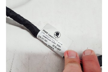 Towing Hook Rear Skoda Kodiaq II 57H803881B Car type passenger cars